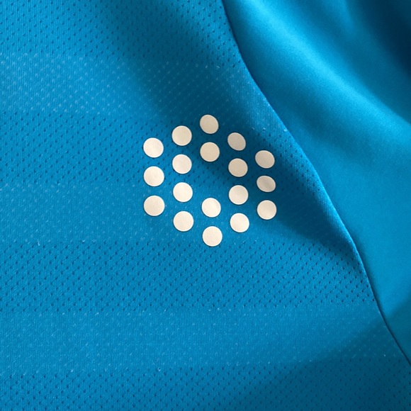 Puma Cool Cell polo with tribal colors size medium - Picture 8 of 12